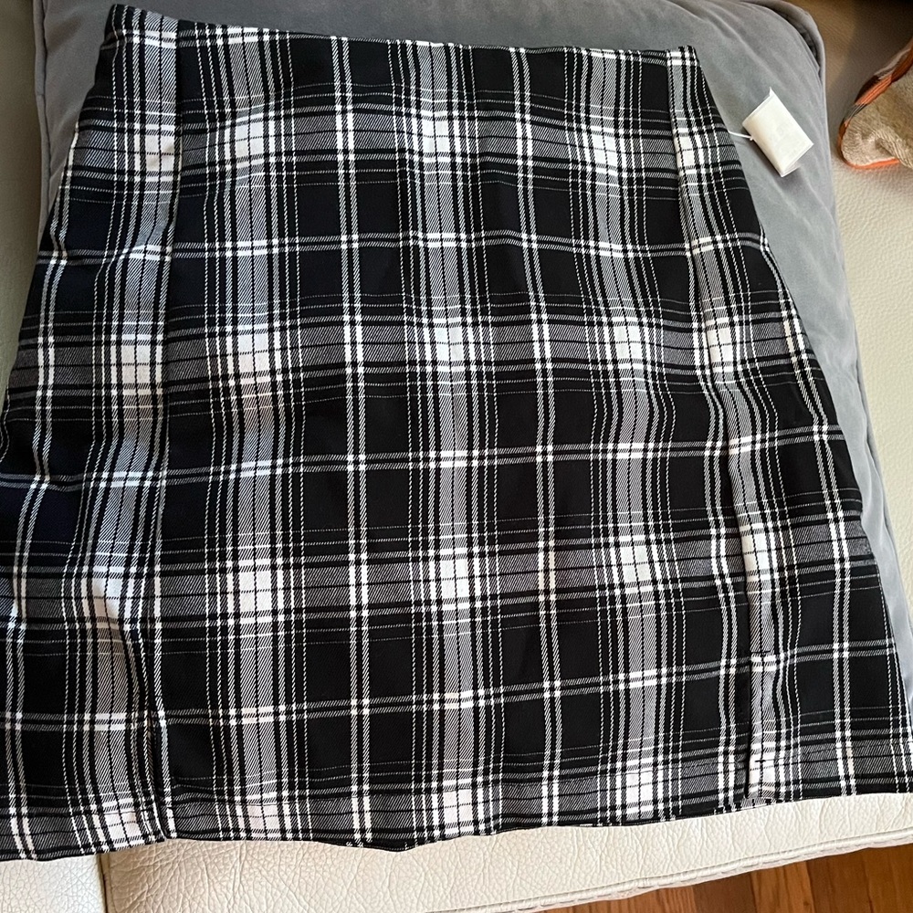Brandy Melville skirt